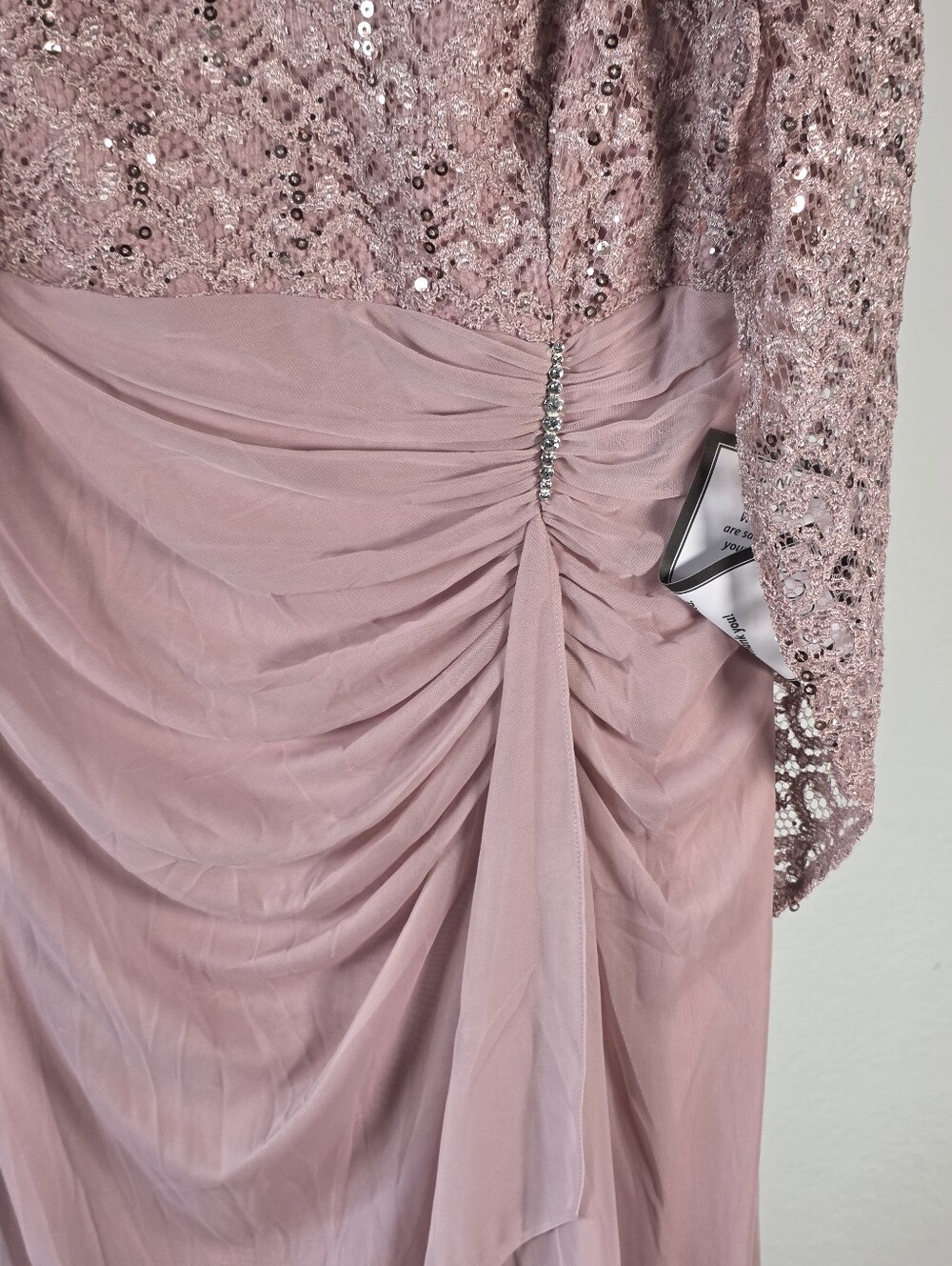 Betsy & Adam NWT $189 Pink Sequin Lace Long Sleeve Formal Maxi Gown Size 16 - Picture 5 of 10